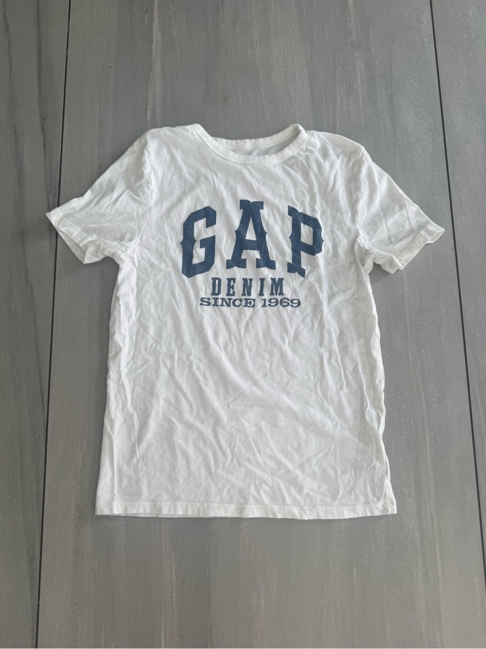 GAP White Short Sleeve Tee with Blue Logo - Kids